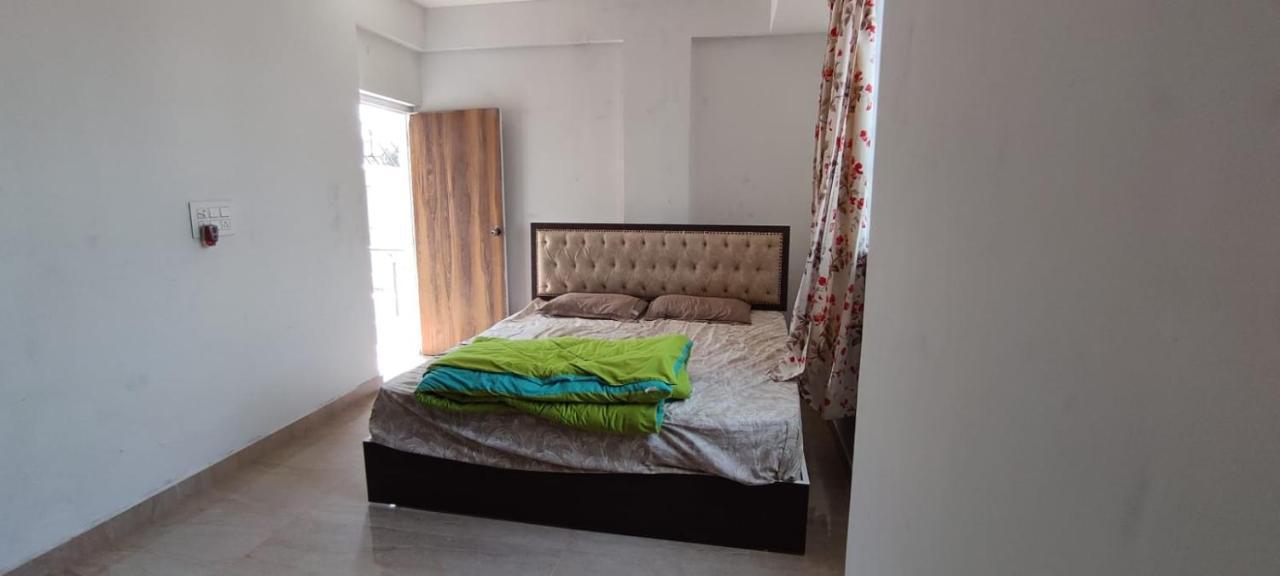 Rvr Abode -Private Rooms Bengaluru Zewnętrze zdjęcie