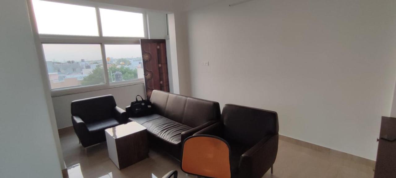 Rvr Abode -Private Rooms Bengaluru Zewnętrze zdjęcie