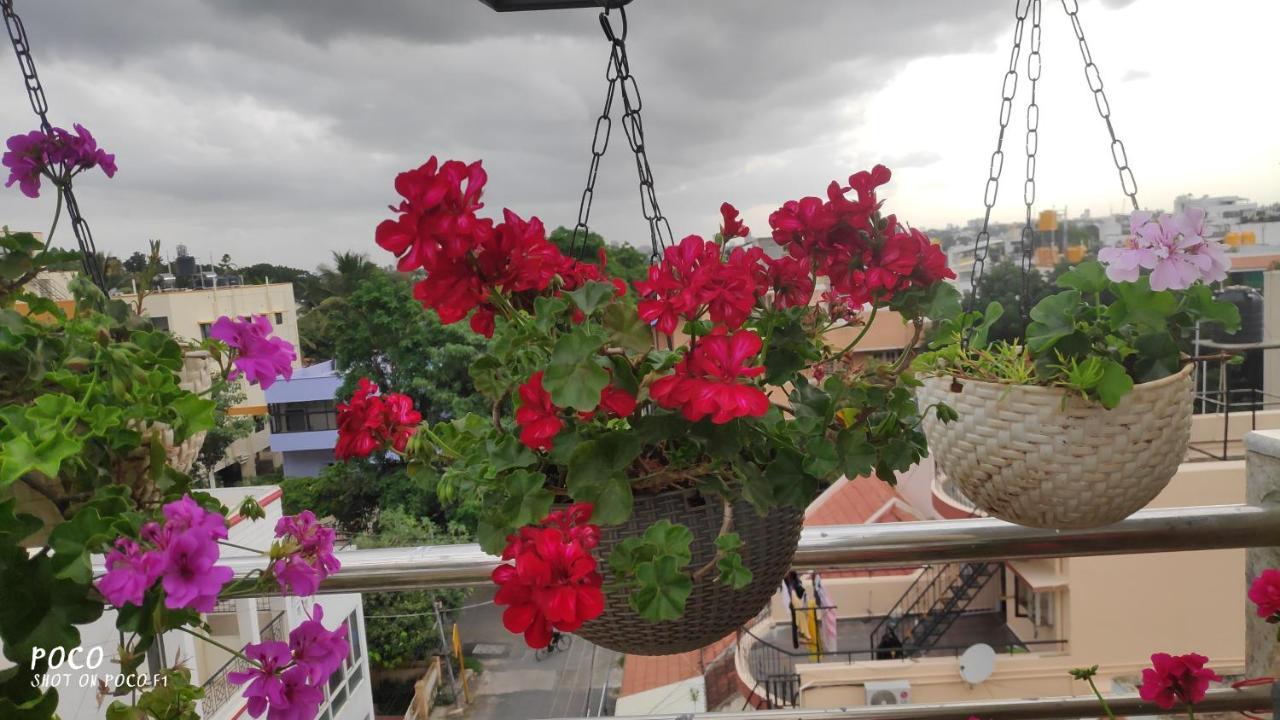 Rvr Abode -Private Rooms Bengaluru Zewnętrze zdjęcie