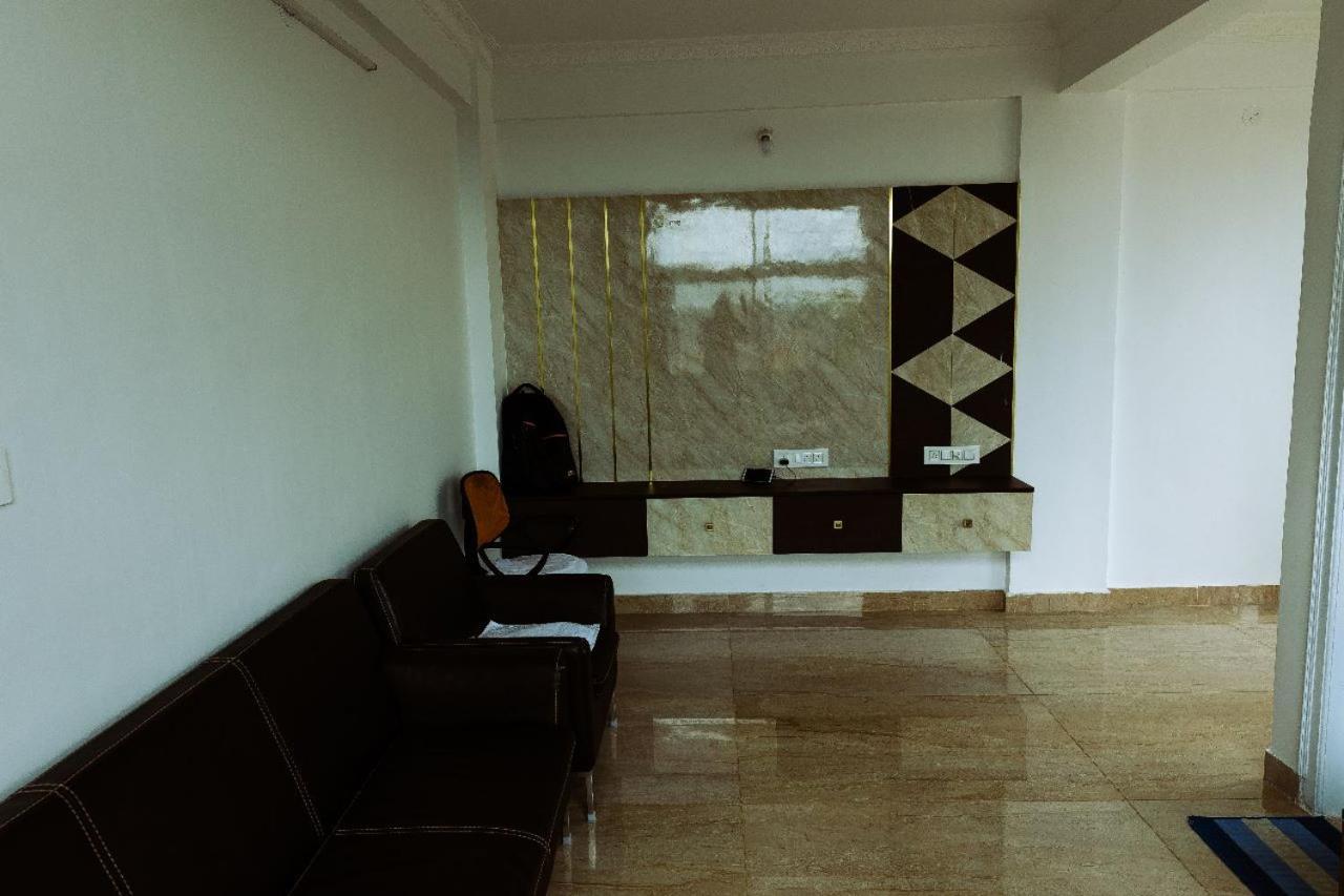 Rvr Abode -Private Rooms Bengaluru Zewnętrze zdjęcie