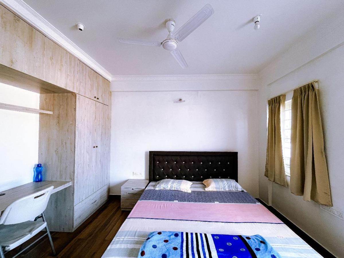 Rvr Abode -Private Rooms Bengaluru Zewnętrze zdjęcie