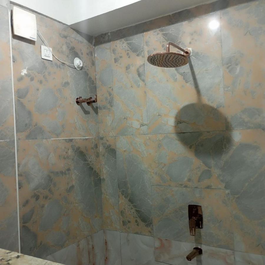 Rvr Abode -Private Rooms Bengaluru Zewnętrze zdjęcie