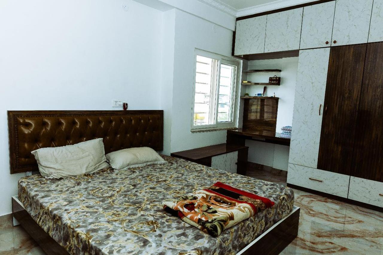 Rvr Abode -Private Rooms Bengaluru Zewnętrze zdjęcie